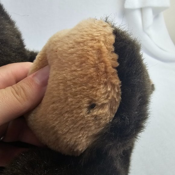 R. Dakin Brown Bear Plush Stuffed Animal Sitting Tan Face Vintage 1984 10" - Picture 9 of 9